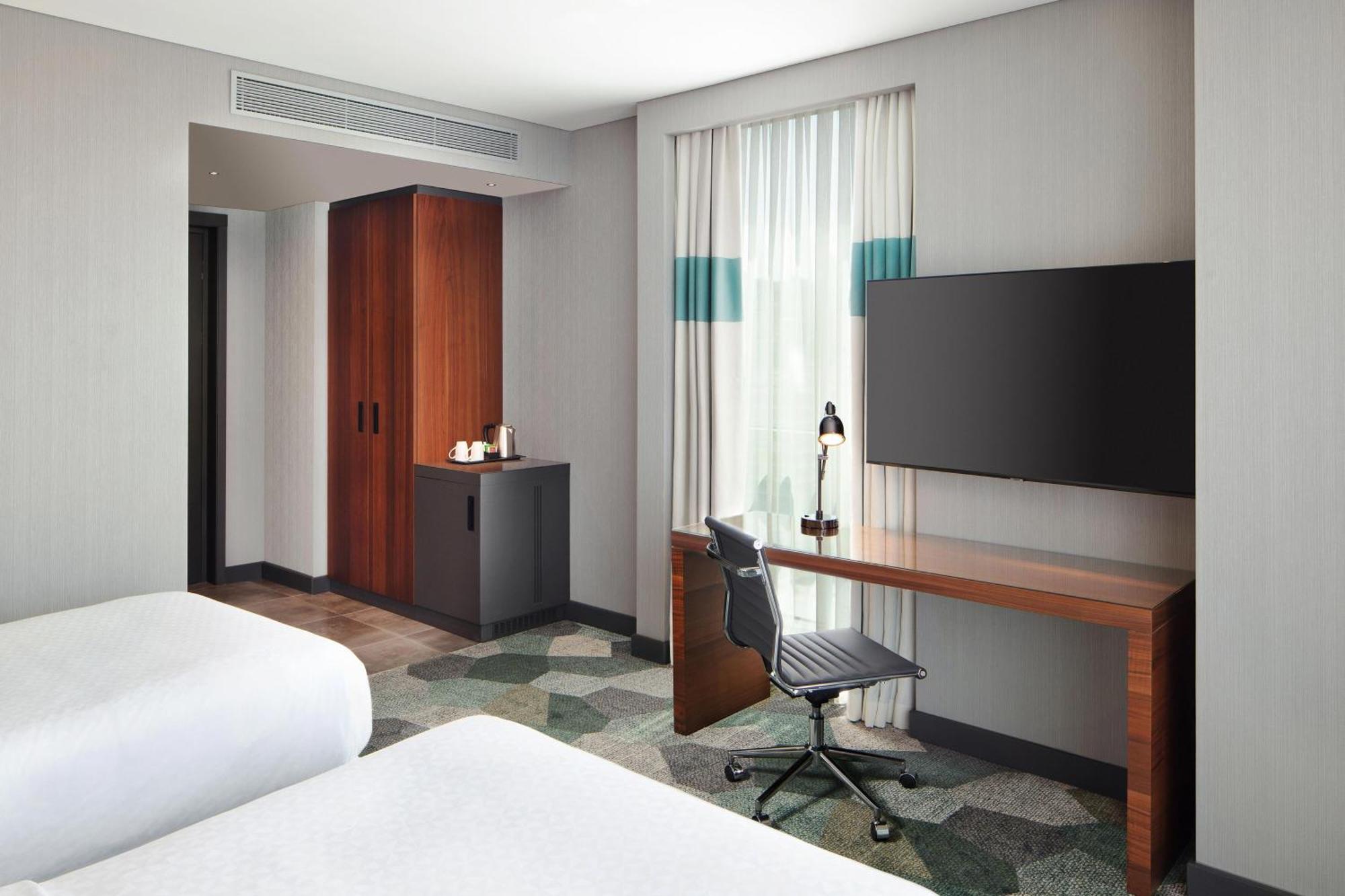 Four Points By Sheraton Istanbul Kagithane Экстерьер фото