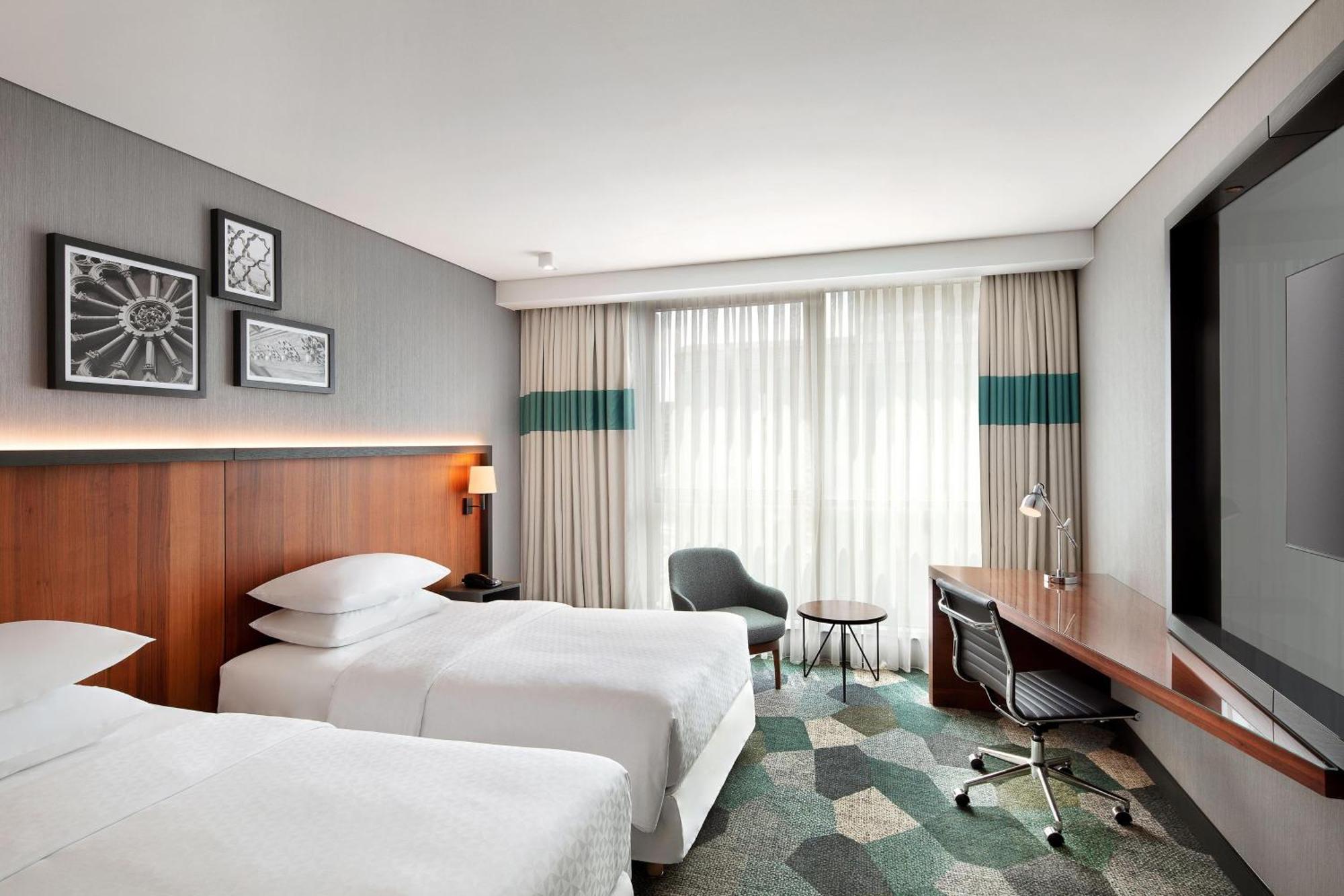 Four Points By Sheraton Istanbul Kagithane Экстерьер фото